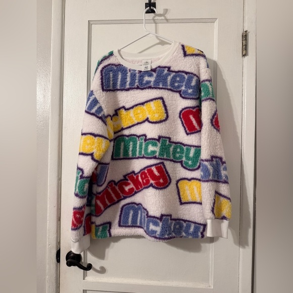 Mickey Disney Sherpa crewneck size large - Picture 1 of 4